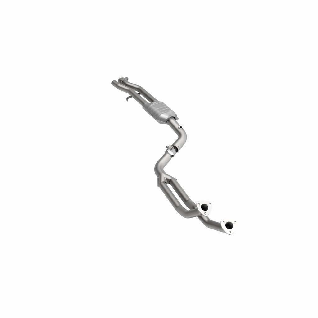 MagnaFlow Exhaust Products 23802 Standard Grade Direct-Fit Catalytic Converter for Select BMW 325i, BMW 325is