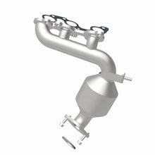Load image into Gallery viewer, MagnaFlow Exhaust Products 5582837 California CARB Manifold Catalytic Converter for Select Lexus RX330, Toyota Highlander, Toyota Sienna