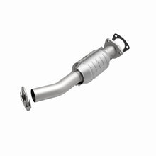Load image into Gallery viewer, MagnaFlow Exhaust Products 557812 California CARB Direct-Fit Catalytic Converter for Select Suzuki Forenza, Suzuki Reno