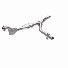 Load image into Gallery viewer, MagnaFlow Exhaust Products 458072 California CARB Direct-Fit Catalytic Converter for Select Ford F-150