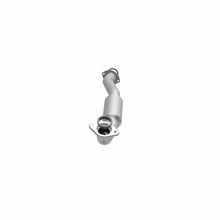 Load image into Gallery viewer, MagnaFlow Exhaust Products 52206 OEM Grade Direct-Fit Catalytic Converter for Select Toyota Highlander