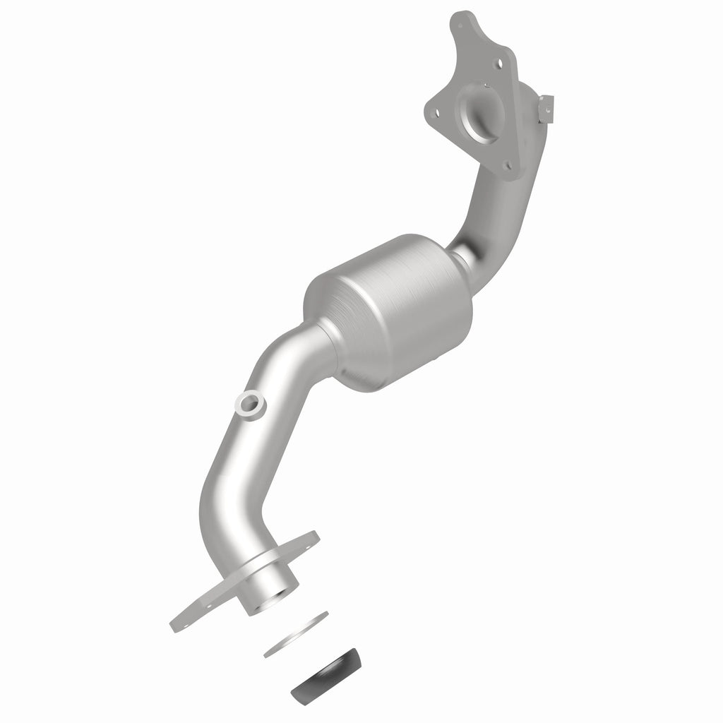 MagnaFlow Exhaust Products 52439 OEM Grade Direct-Fit Catalytic Converter for Select Nissan Juke