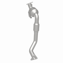 Load image into Gallery viewer, MagnaFlow Exhaust Products 51947 OEM Grade Direct-Fit Catalytic Converter for Select Audi Q7, Volkswagen Touareg
