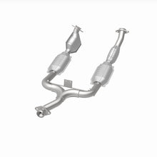 Load image into Gallery viewer, MagnaFlow Exhaust Products 441108 California CARB Direct-Fit Catalytic Converter for Select Ford Mustang
