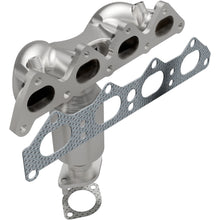 Load image into Gallery viewer, MagnaFlow Exhaust Products 51650 OEM Grade Manifold Catalytic Converter for Select Hyundai Elantra, Hyundai Tiburon, Kia Soul, Kia Spectra, Kia Spectra5