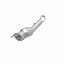 Load image into Gallery viewer, MagnaFlow Exhaust Products 4451648 California CARB Direct-Fit Catalytic Converter for Select Chevrolet Silverado 2500, GMC Sierra HD