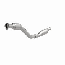 Load image into Gallery viewer, MagnaFlow Exhaust Products 441095 California CARB Direct-Fit Catalytic Converter for Select Audi A6 Quattro, Audi Allroad Quattro, Audi S4, Volkswagen Phaeton
