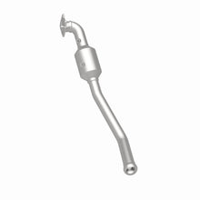 Load image into Gallery viewer, MagnaFlow Exhaust Products 21-251 OEM Grade Direct-Fit Catalytic Converter for Select Dodge Durango, Jeep Grand Cherokee