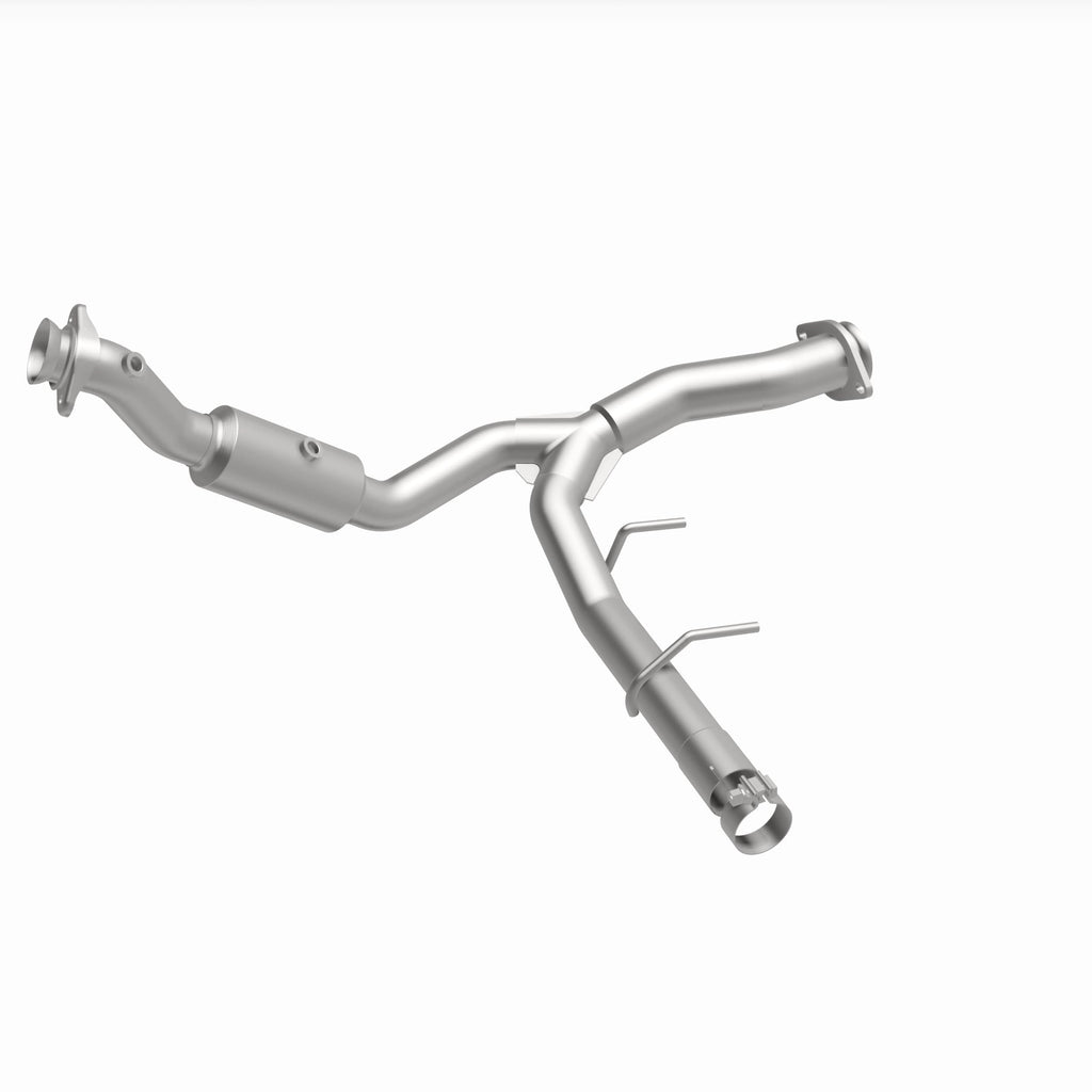 MagnaFlow Exhaust Products 21-528 OEM Grade Direct-Fit Catalytic Converter for Select Ford Expedition, Lincoln Navigator