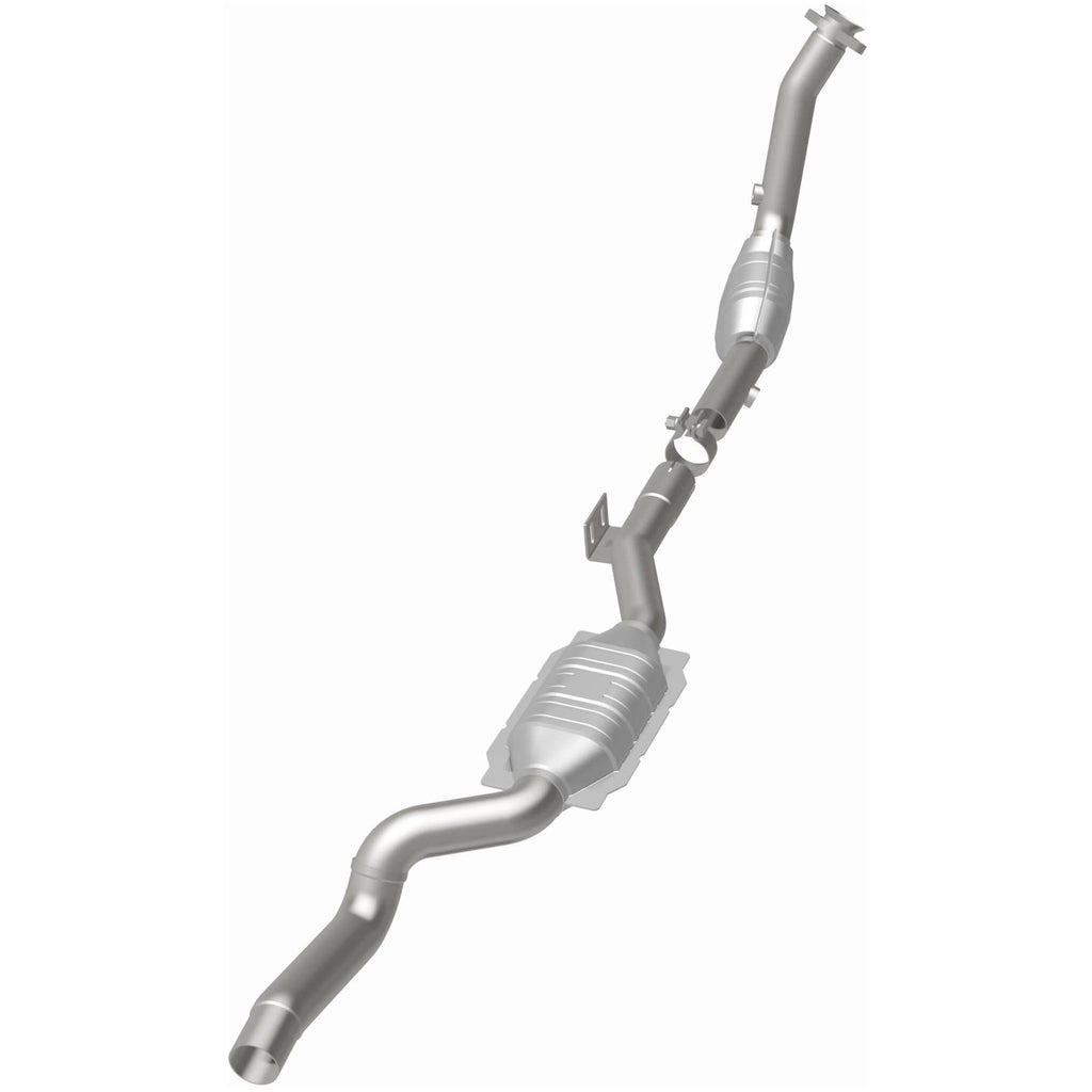 MagnaFlow Exhaust Products 49866 OEM Grade Direct-Fit Catalytic Converter for Select Mercedes-Benz ML320