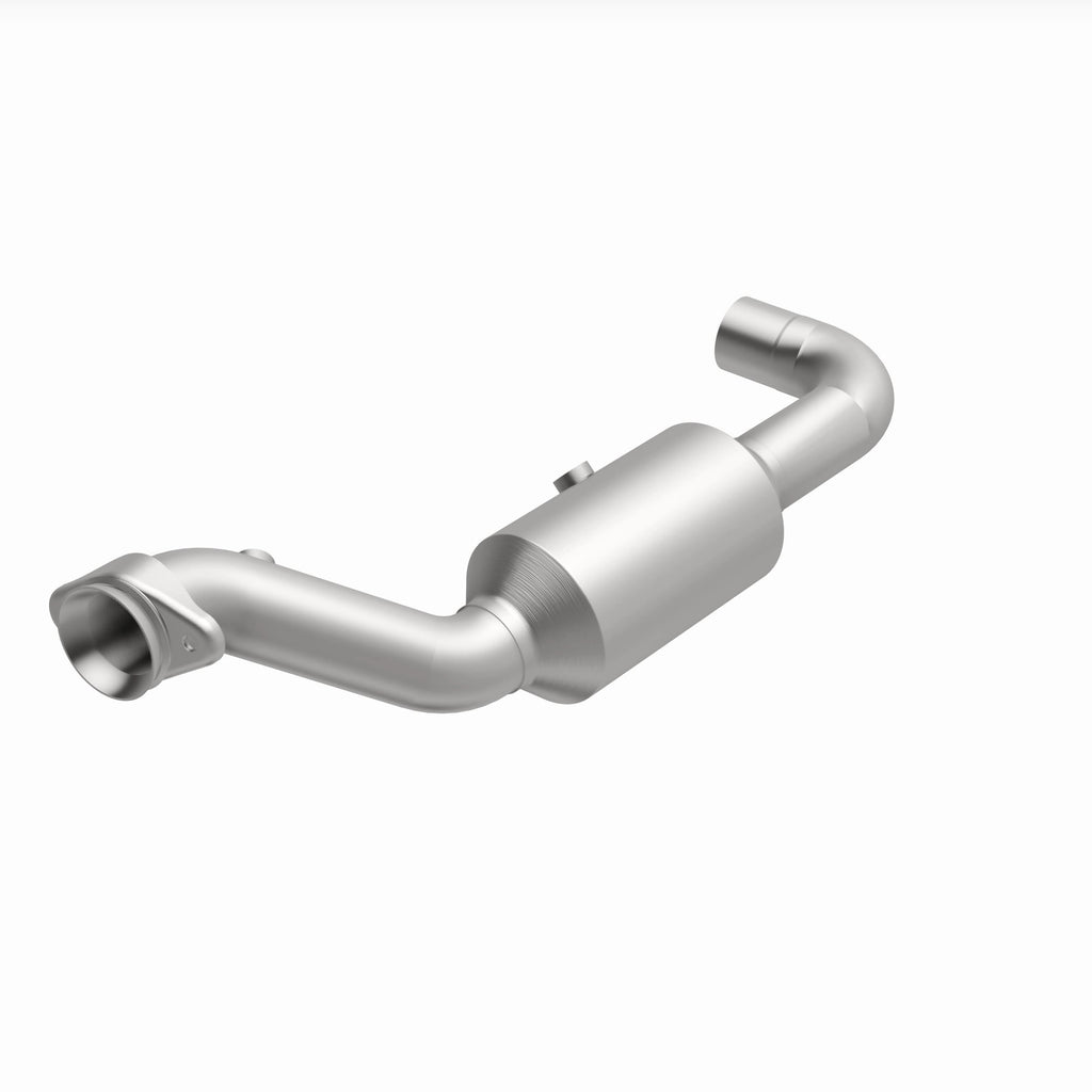 MagnaFlow Exhaust Products 280218 OEM Grade Direct-Fit Catalytic Converter for Select Ford Expedition, Lincoln Navigator