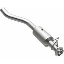 Load image into Gallery viewer, MagnaFlow Exhaust Products 280444 OEM Grade Direct-Fit Catalytic Converter for Select Ford F-650, Ford F-750