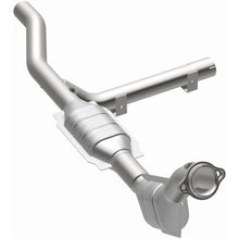 Load image into Gallery viewer, MagnaFlow Exhaust Products 93130 HM Grade Direct-Fit Catalytic Converter for Select Ford Expedition