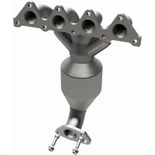 Load image into Gallery viewer, MagnaFlow Exhaust Products 51321 OEM Grade Manifold Catalytic Converter for Select Hyundai Accent, Kia Rio, Kia Rio5