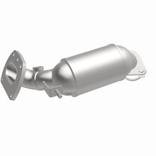 Load image into Gallery viewer, MagnaFlow Exhaust Products 22-009 OEM Grade Manifold Catalytic Converter for Select Lexus RX350, Lexus RX350L, Toyota Highlander, Toyota Sienna
