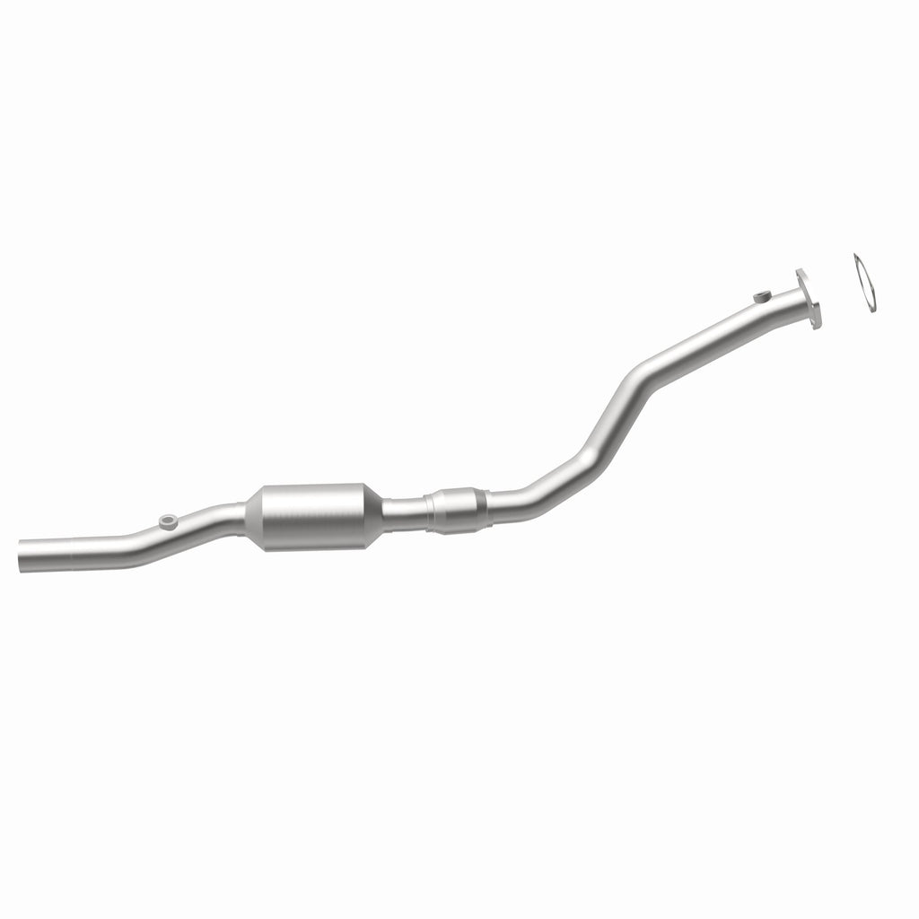MagnaFlow Exhaust Products 24110 HM Grade Direct-Fit Catalytic Converter for Select Audi A6, Audi A6 Quattro, Volkswagen Passat