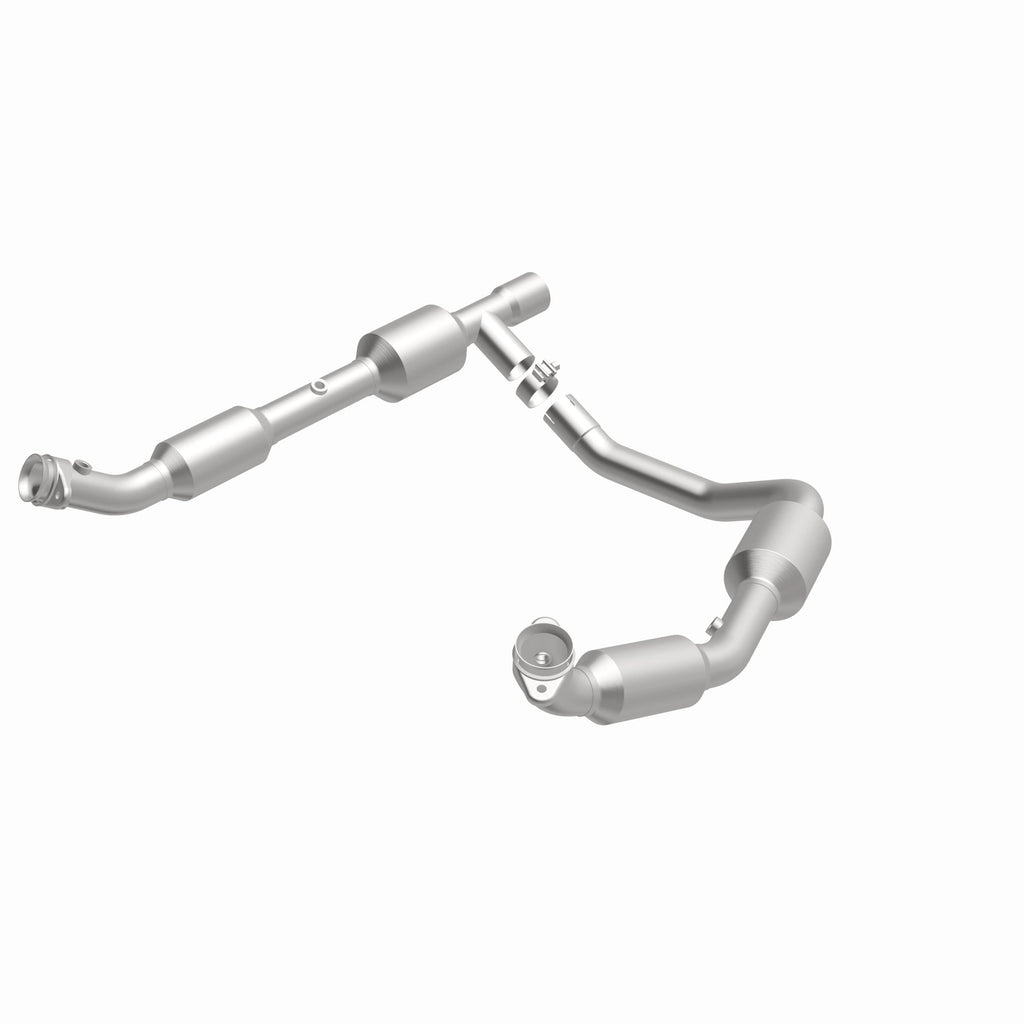 MagnaFlow Exhaust Products 5481439 California CARB Direct-Fit Catalytic Converter for Select Ford E-250, Ford E-350 Club Wagon, Ford E-350 Super Duty