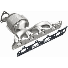 Load image into Gallery viewer, MagnaFlow Exhaust Products 5531060 California CARB Manifold Catalytic Converter for Select Chevrolet Malibu, Pontiac G6, Saturn Aura