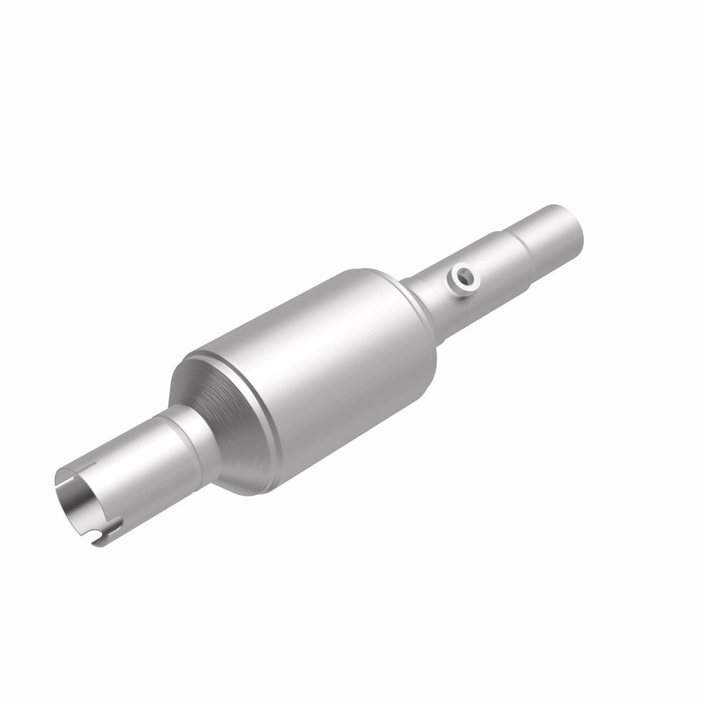 MagnaFlow Exhaust Products 23226 HM Grade Direct-Fit Catalytic Converter for Select Jeep Cherokee, Jeep Grand Cherokee