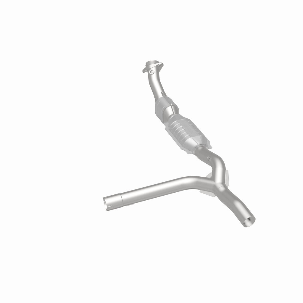MagnaFlow Exhaust Products 49622 OEM Grade Direct-Fit Catalytic Converter for Select Ford F-150, Ford F-150 Heritage