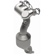 Load image into Gallery viewer, MagnaFlow Exhaust Products 49833 OEM Grade Manifold Catalytic Converter for Select Lexus RX330, Lexus RX400h, Toyota Highlander, Toyota Sienna