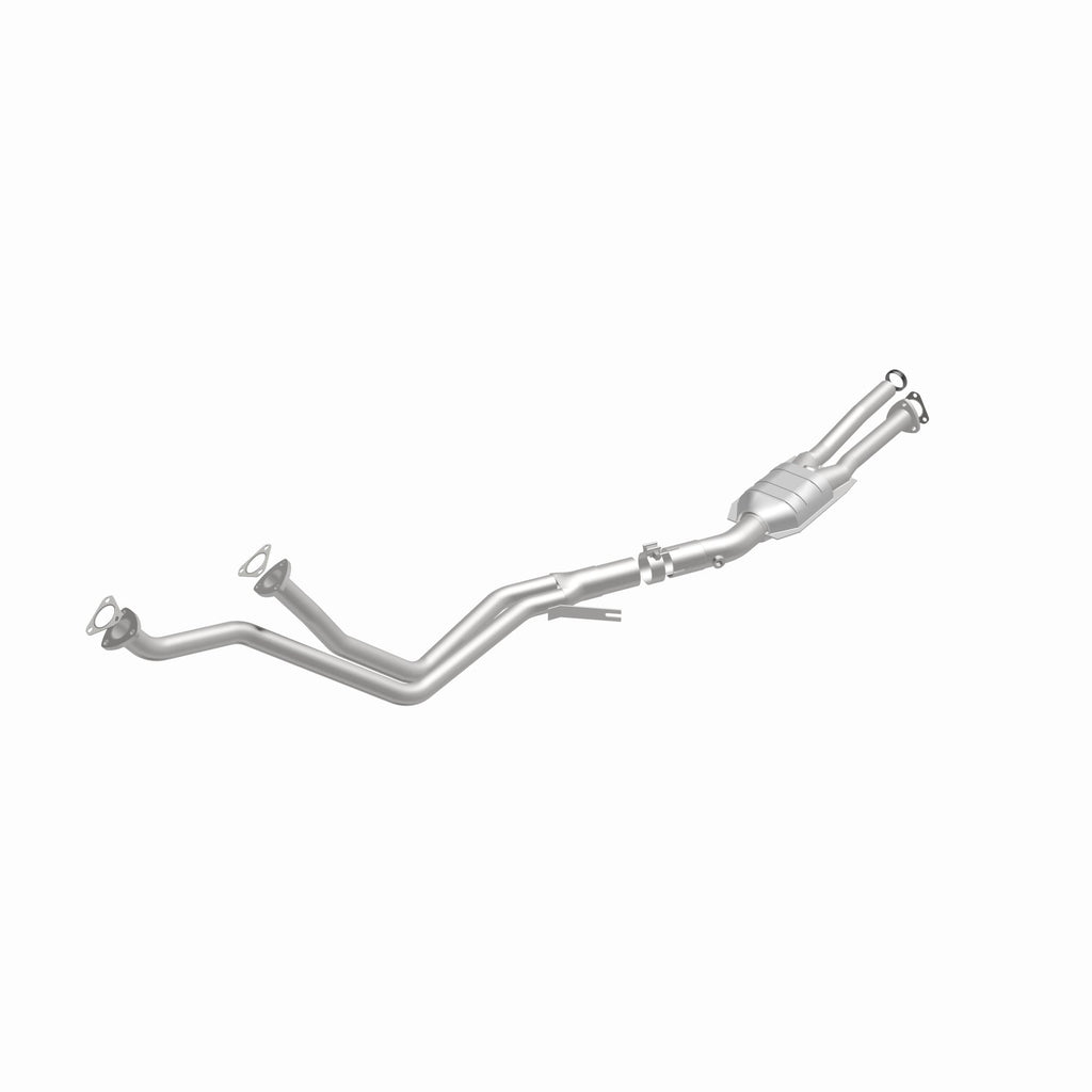 MagnaFlow Exhaust Products 23556 Standard Grade Direct-Fit Catalytic Converter for Select BMW 535i, BMW 635CSi