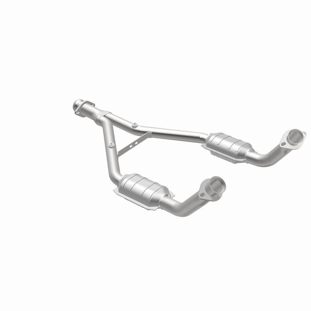 MagnaFlow Exhaust Products 23340 Standard Grade Direct-Fit Catalytic Converter for Select Ford Mustang