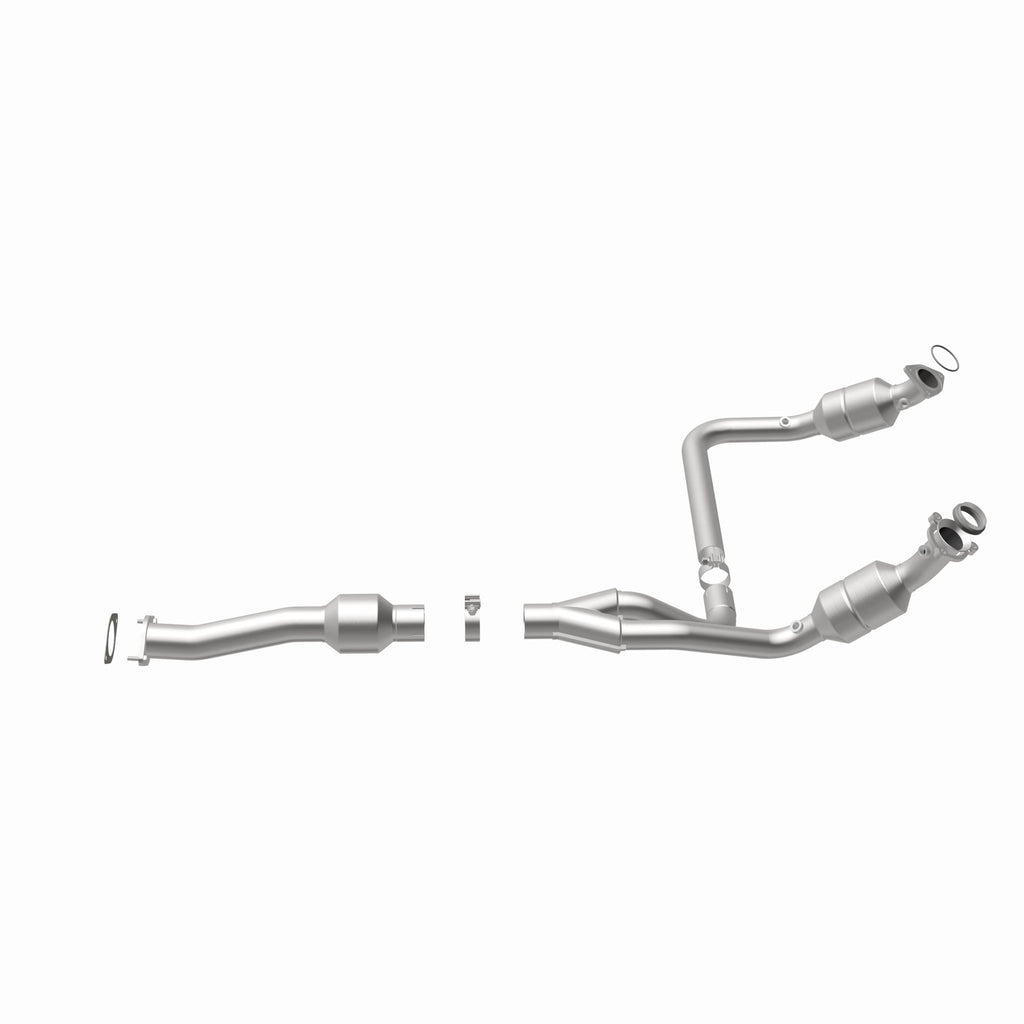 MagnaFlow Exhaust Products 5582134 California CARB Direct-Fit Catalytic Converter for Select Chevrolet Express 1500, Chevrolet Express 2500, Chevrolet Express 3500, GMC Savana 1500, GMC Savana 2500, GMC Savana