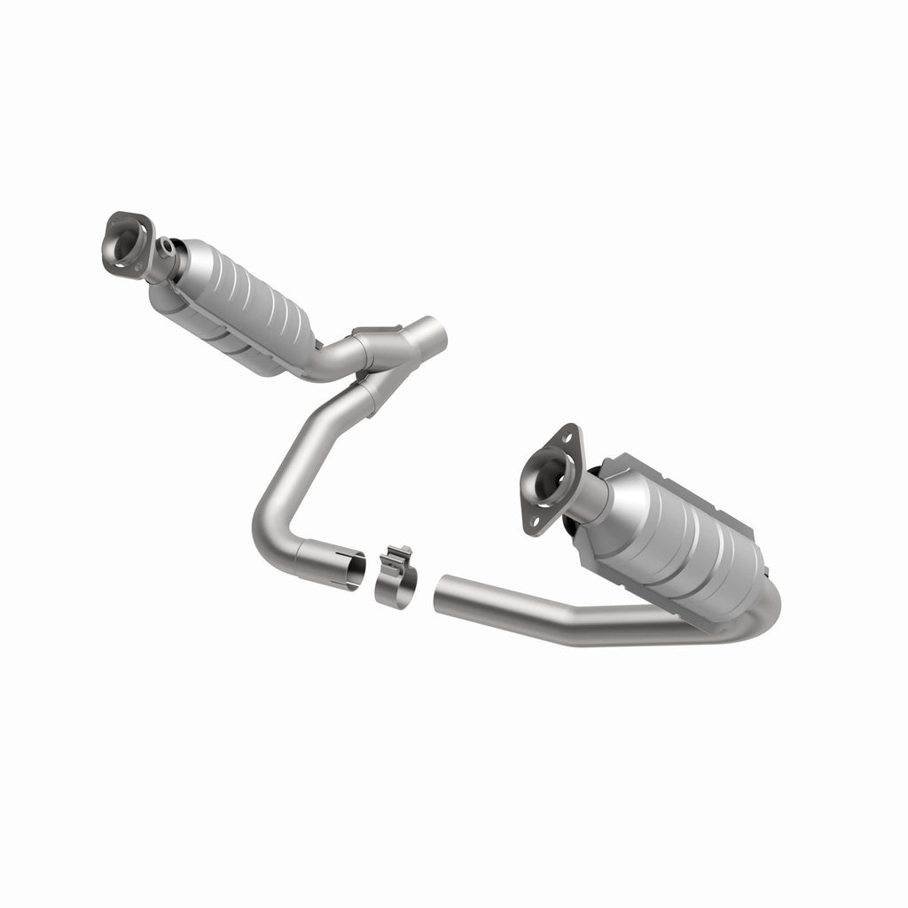 MagnaFlow Exhaust Products 4451627 California CARB Direct-Fit Catalytic Converter for Select Mitsubishi Raider