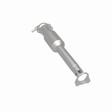 Load image into Gallery viewer, MagnaFlow Exhaust Products 24373 HM Grade Direct-Fit Catalytic Converter for Select Toyota Highlander