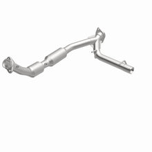 Load image into Gallery viewer, MagnaFlow Exhaust Products 4583029 California CARB Direct-Fit Catalytic Converter for Select Lincoln Navigator