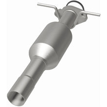 Load image into Gallery viewer, MagnaFlow Exhaust Products 5571196 California CARB Direct-Fit Catalytic Converter for Select Ford Focus