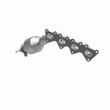 Load image into Gallery viewer, MagnaFlow Exhaust Products 49899 OEM Grade Manifold Catalytic Converter for Select Hyundai Equus, Hyundai Genesis