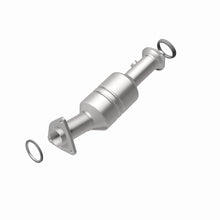 Load image into Gallery viewer, MagnaFlow Exhaust Products 5582223 California CARB Direct-Fit Catalytic Converter for Select Mazda CX-7