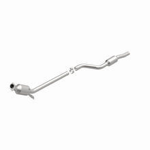 Load image into Gallery viewer, MagnaFlow Exhaust Products 21-448 OEM Grade Direct-Fit Catalytic Converter for Select Mercedes-Benz C300, Mercedes-Benz C350, Mercedes-Benz E350, Mercedes-Benz E400, Mercedes-Benz GLK350
