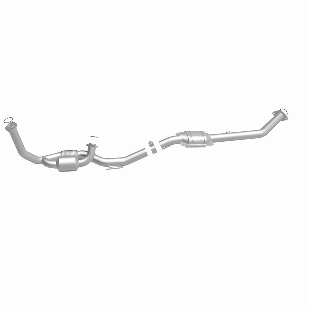 MagnaFlow Exhaust Products 447163 California CARB Direct-Fit Catalytic Converter for Select Toyota Sienna