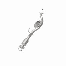 Load image into Gallery viewer, MagnaFlow Exhaust Products 52086 OEM Grade Direct-Fit Catalytic Converter for Select Lexus ES300, Toyota Avalon, Toyota Camry, Toyota Solara