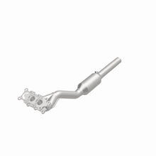 Load image into Gallery viewer, MagnaFlow Exhaust Products 23220 HM Grade Direct-Fit Catalytic Converter for Select Volkswagen Beetle, Volkswagen Golf, Volkswagen Jetta