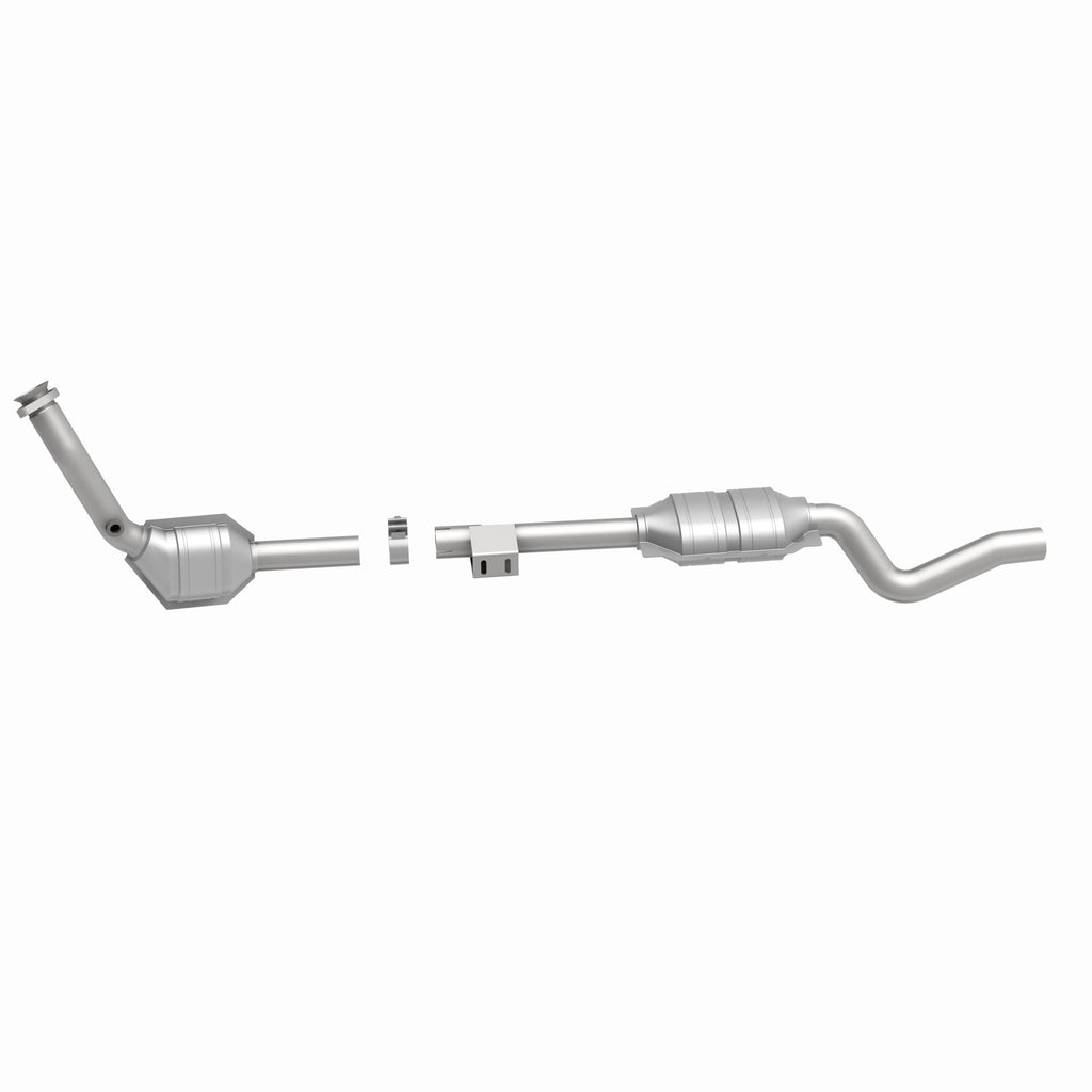 MagnaFlow Exhaust Products 51847 OEM Grade Direct-Fit Catalytic Converter for Select Mercedes-Benz ML320