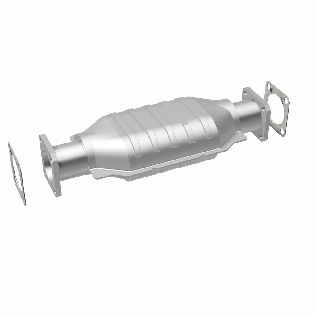 MagnaFlow Exhaust Products 23652 Standard Grade Direct-Fit Catalytic Converter for Select Chevrolet LUV, Isuzu Amigo, Isuzu Impulse, Isuzu Pickup, Isuzu Rodeo, Isuzu Trooper