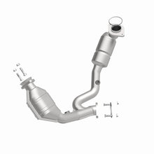 Load image into Gallery viewer, MagnaFlow Exhaust Products 51466 OEM Grade Direct-Fit Catalytic Converter for Select Ford Taurus, Mercury Sable