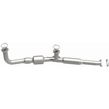 Load image into Gallery viewer, MagnaFlow Exhaust Products 23276 HM Grade Direct-Fit Catalytic Converter for Select Chrysler Sebring, Dodge Avenger