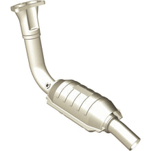 Load image into Gallery viewer, MagnaFlow Exhaust Products 333823 California CARB Direct-Fit Catalytic Converter for Select Land Rover Range Rover