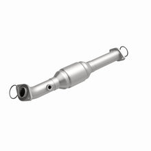 Load image into Gallery viewer, MagnaFlow Exhaust Products 93661 HM Grade Direct-Fit Catalytic Converter for Select Toyota Tacoma