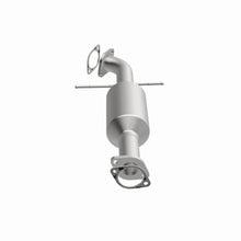 Load image into Gallery viewer, MagnaFlow Exhaust Products 5491544 California CARB Direct-Fit Catalytic Converter for Select Kia Sedona