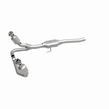 Load image into Gallery viewer, MagnaFlow Exhaust Products 458043 California CARB Direct-Fit Catalytic Converter for Select Dodge Durango