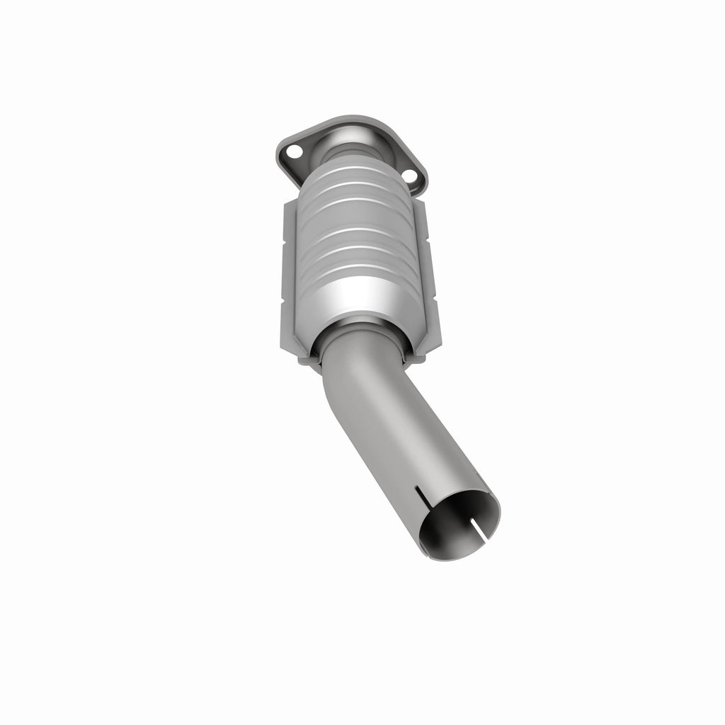 MagnaFlow Exhaust Products 49749 OEM Grade Direct-Fit Catalytic Converter for Select Toyota RAV4