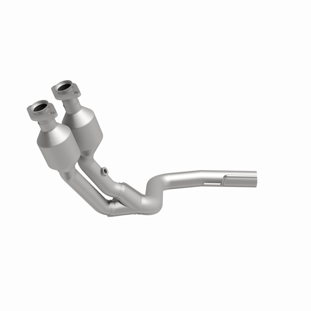 MagnaFlow Exhaust Products 24997 HM Grade Direct-Fit Catalytic Converter for Select Jeep Cherokee