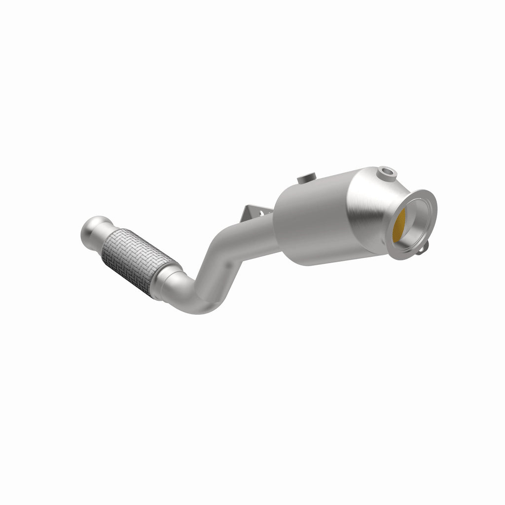 MagnaFlow Exhaust Products 21-897 OEM Grade Direct-Fit Catalytic Converter for Select Mercedes-Benz Metris