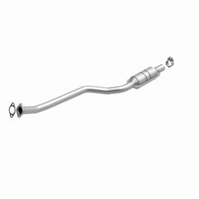 Load image into Gallery viewer, MagnaFlow Exhaust Products 51375 OEM Grade Direct-Fit Catalytic Converter for Select BMW 525i, BMW 525xi, BMW 528i, BMW 528i xDrive, BMW 528xi, BMW 530i, BMW 530xi